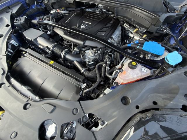 Used 2023 Maserati Grecale Modena image 35