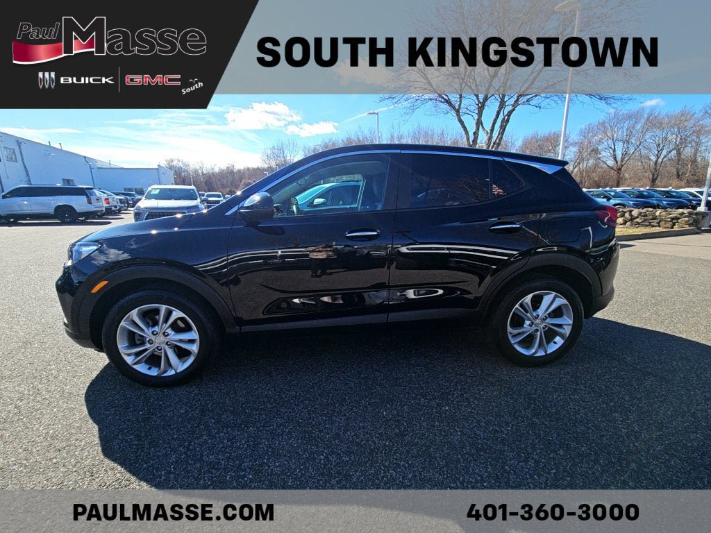 Used 2023 Buick Encore GX Preferred image 2