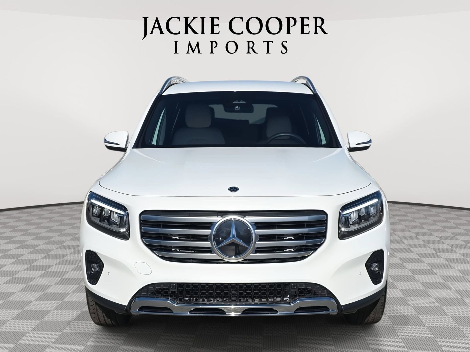 Certified 2025 Mercedes-Benz GLB 250 image 2