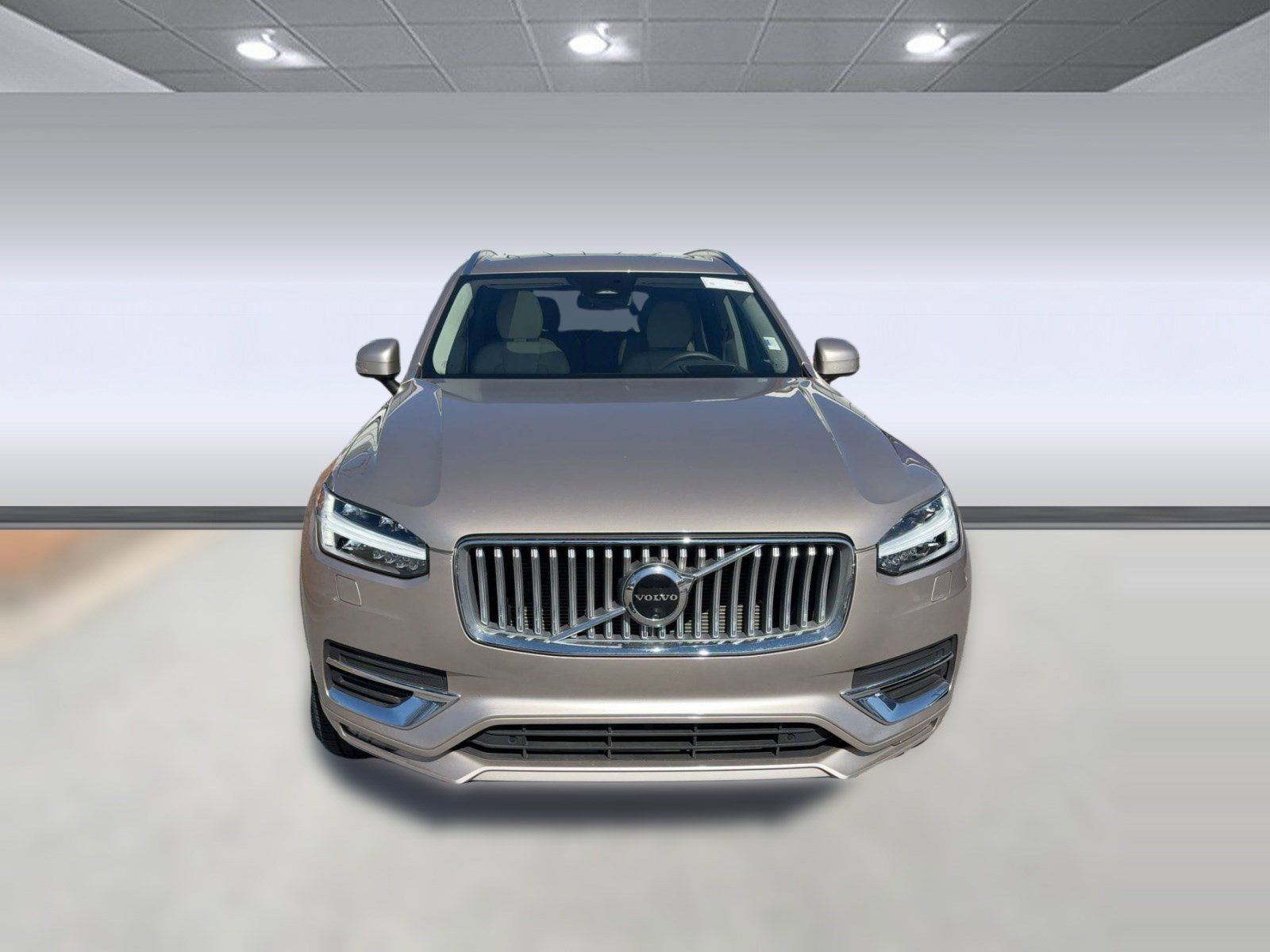 Certified 2024 Volvo XC90 B6 Ultimate w/ Protection Package Premier image 5