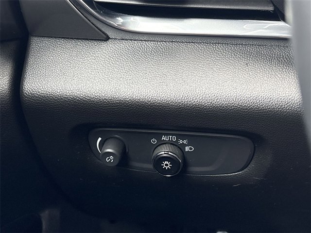 Certified 2023 Chevrolet Traverse LT w/ LPO, Floor Liner Package image 17