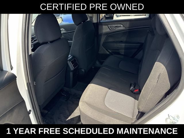 Used 2025 Kia Sportage LX FWD image 16