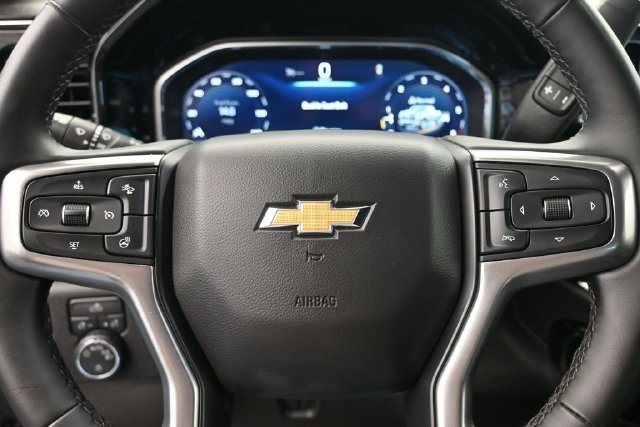 Used 2026 Chevrolet Silverado 1500 LT AWD/4WD image 30