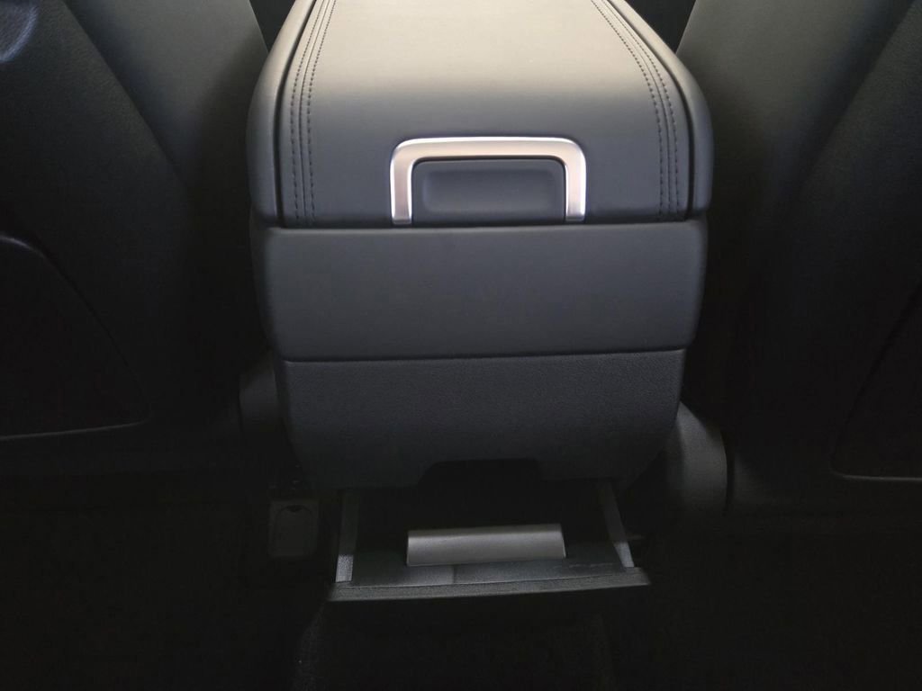 New 2025 Hyundai Santa Fe XRT AWD/4WD image 17