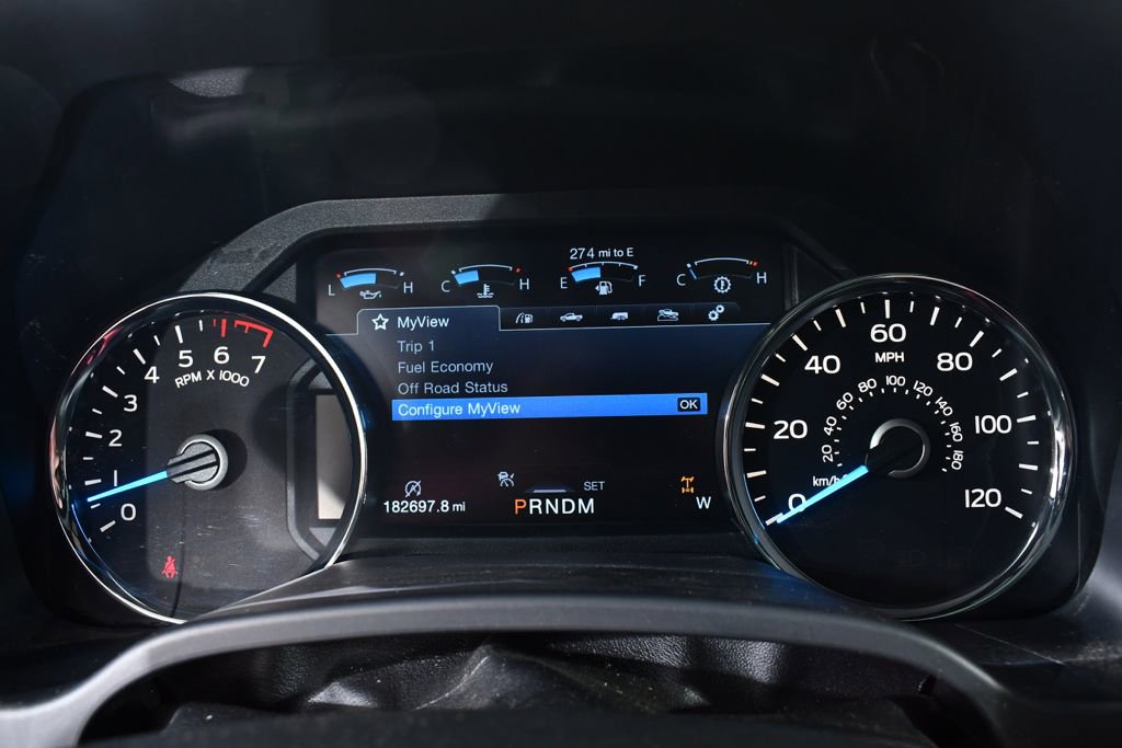 Used 2017 Ford F150 Platinum w/ Equipment Group 701A Luxury AWD/4WD image 26