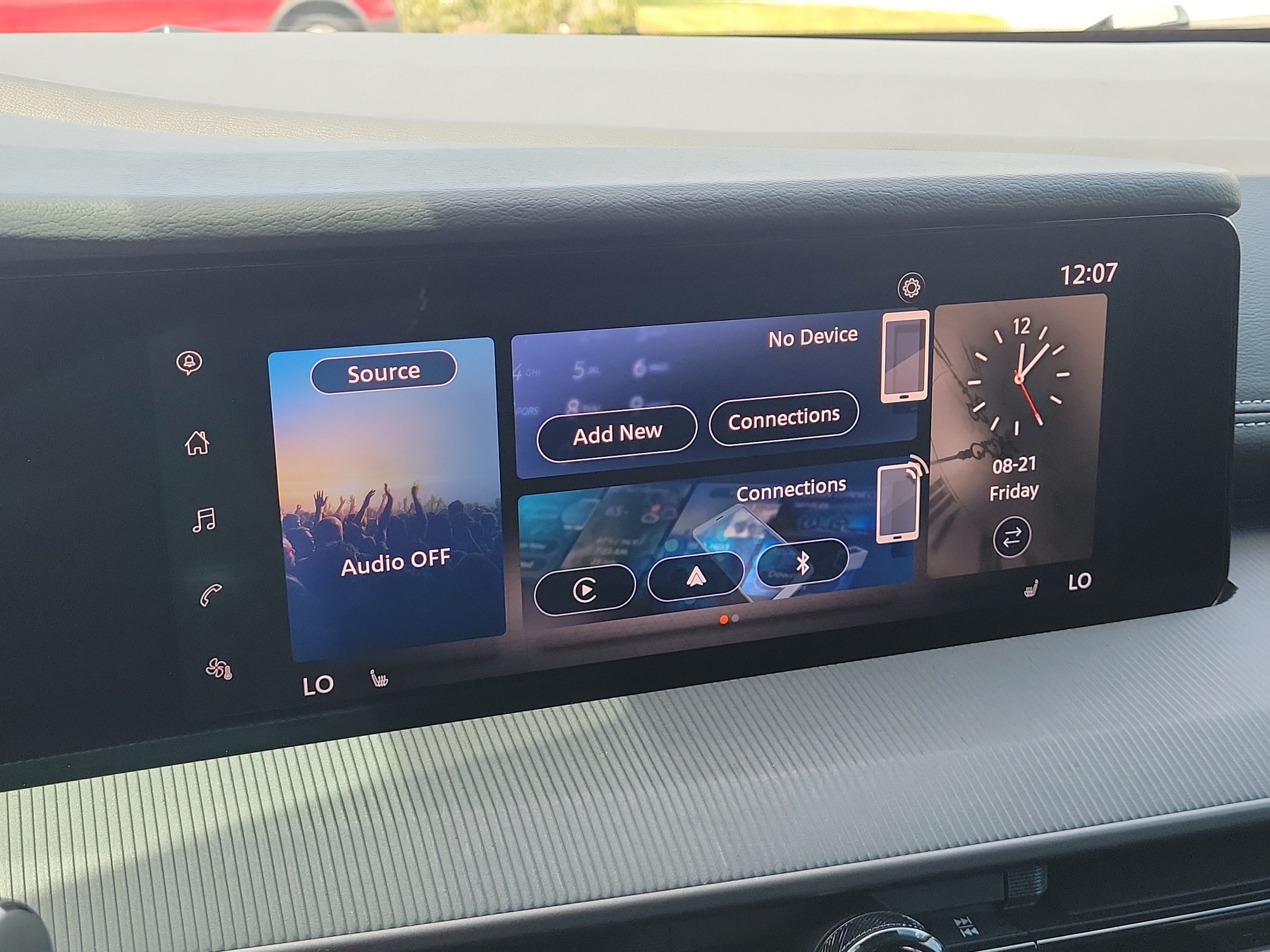 Certified 2025 Nissan Murano SV AWD/4WD image 27