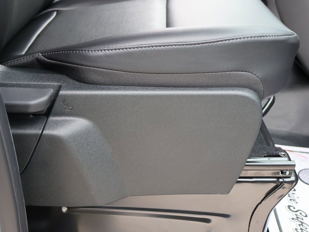 New 2026 Ford Transit 150 148 Medium Roof AWD image 11