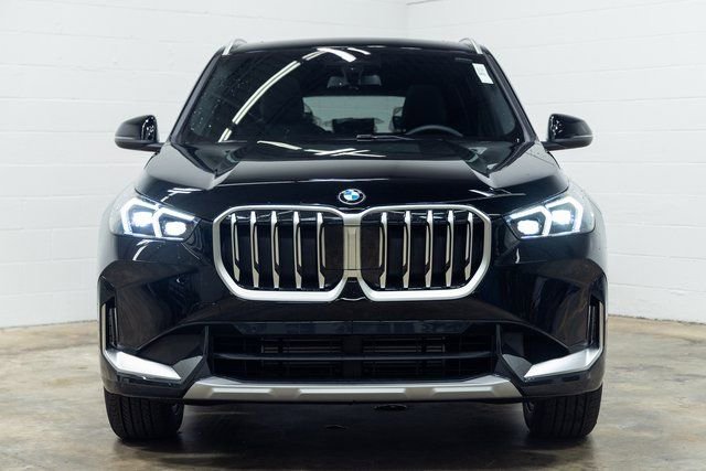 Certified 2025 BMW X1 xDrive28i w/ Convenience Package image 6