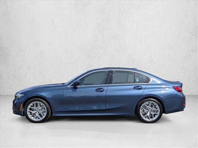 Used 2025 BMW 330i Sedan w/ Premium Package image 9