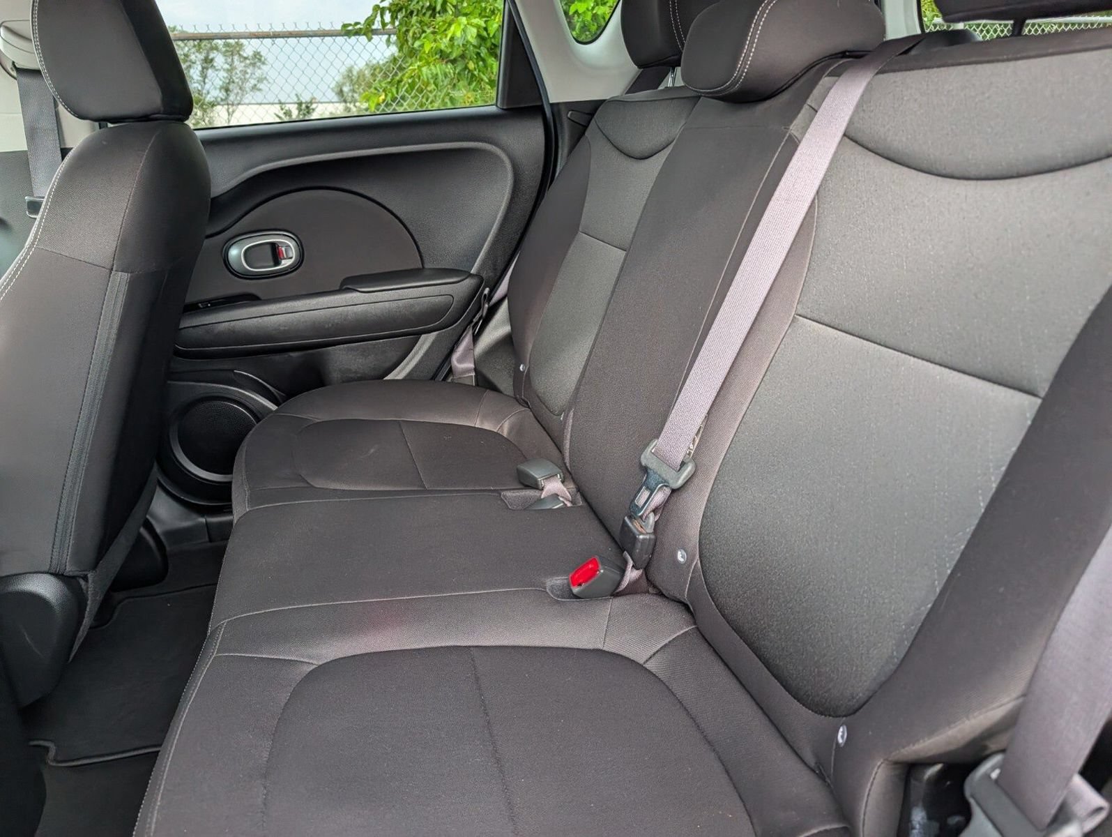 Used 2016 Kia Soul FWD image 15