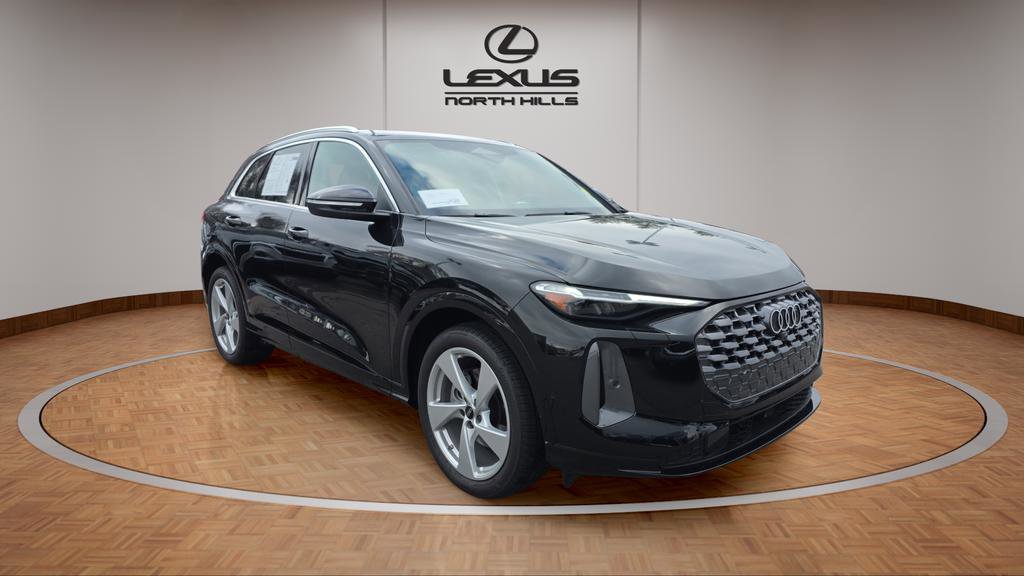 Used 2025 Audi Q5 Prestige image 3