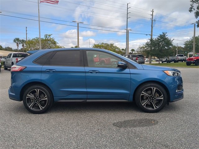 Used 2020 Ford Edge ST image 18