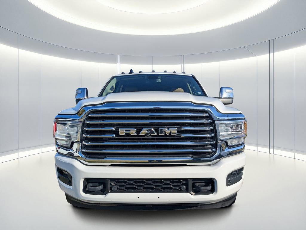 Used 2023 RAM 3500 Limited image 8
