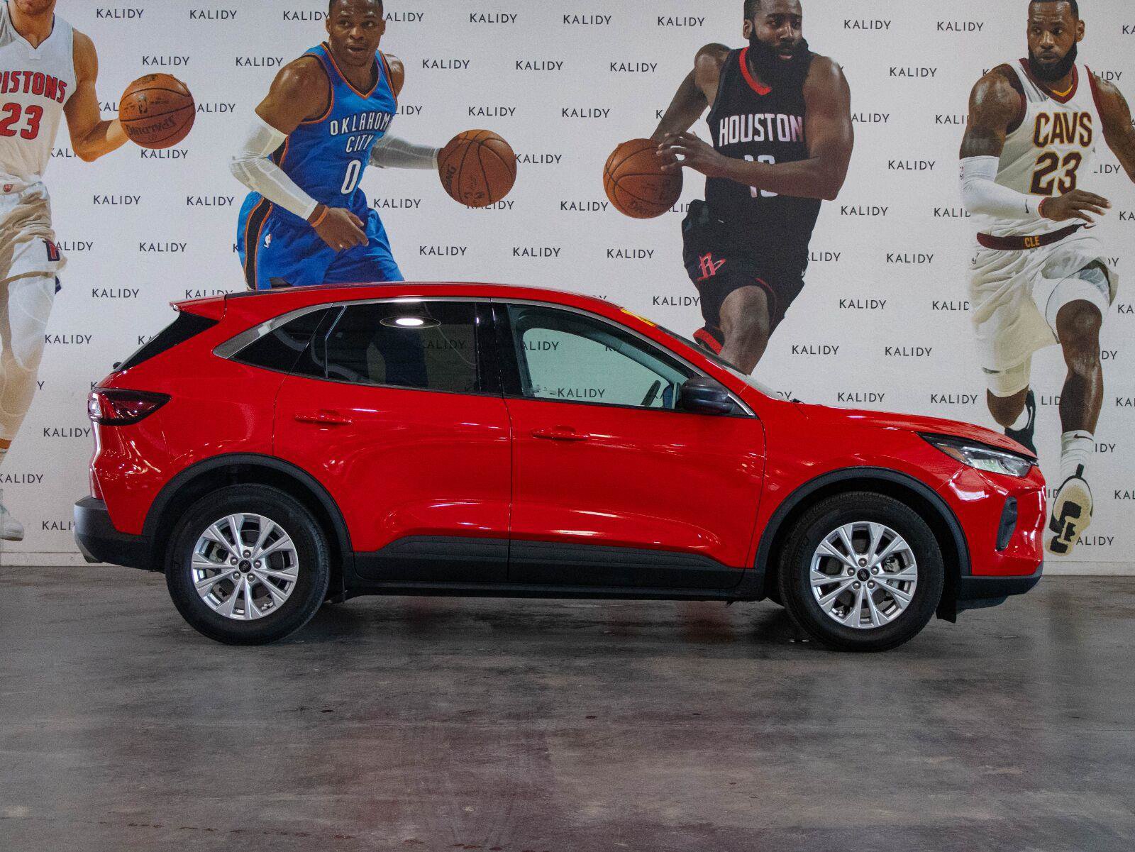 Used 2024 Ford Escape Active FWD image 17