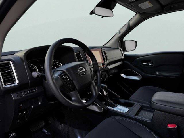 Used 2023 Nissan Frontier SV w/ Technology Package AWD/4WD image 17