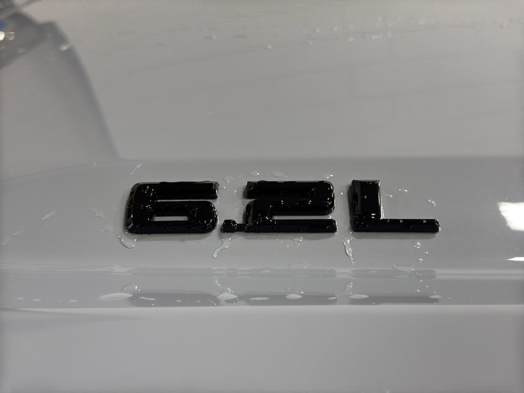 Used 2024 Chevrolet Silverado 1500 RST w/ Convenience Package II AWD/4WD image 10