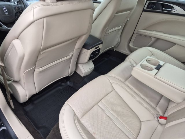 Used 2020 Lincoln MKZ Reserve w/ Elements Package FWD image 28