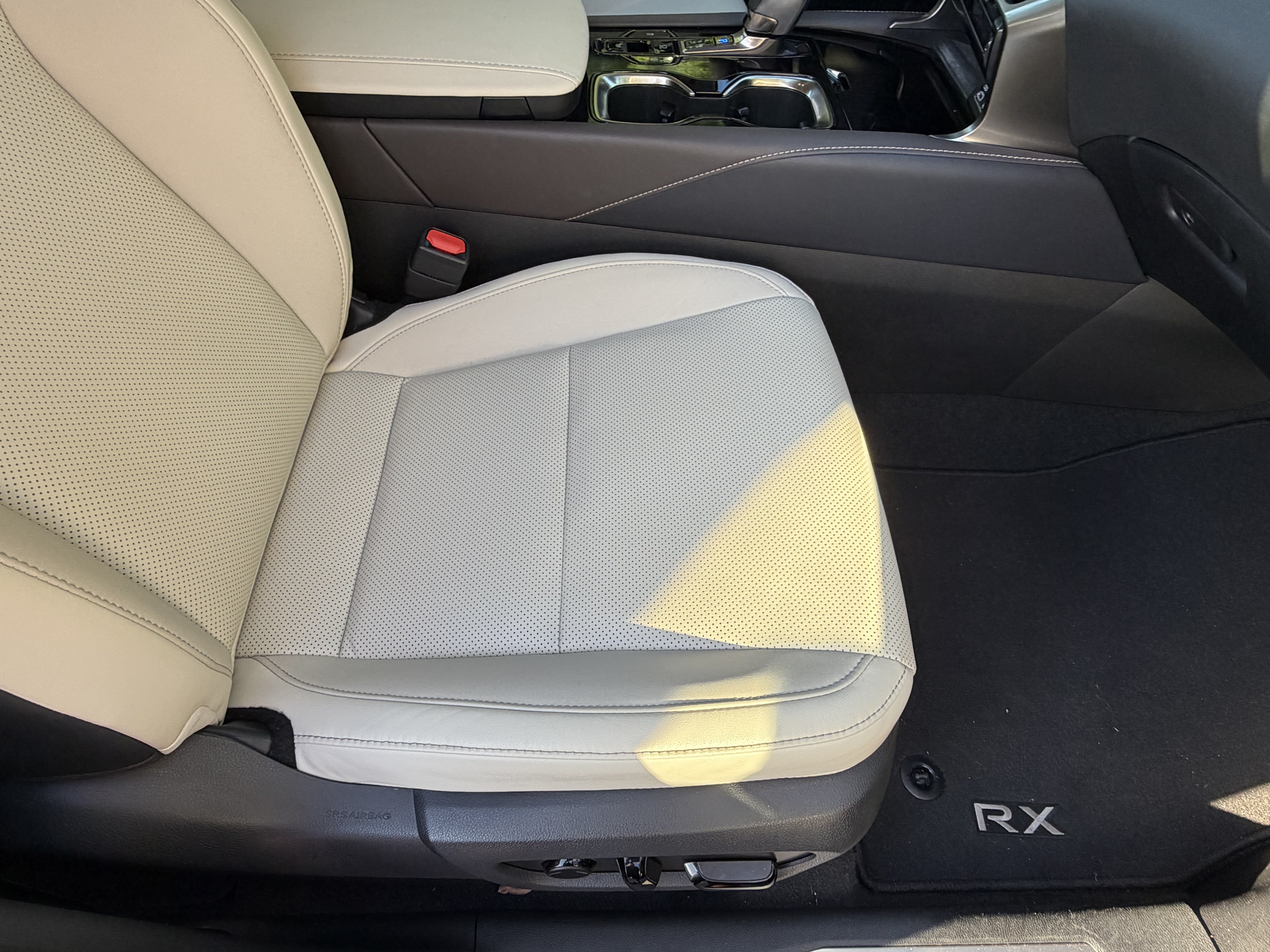 Used 2023 Lexus RX 350 FWD image 42