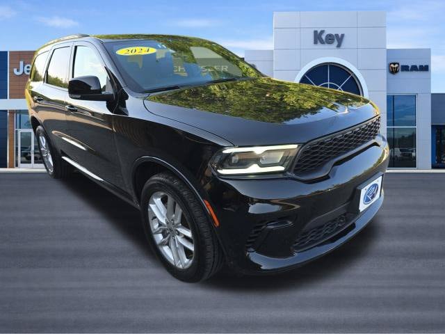 Used 2024 Dodge Durango GT AWD/4WD image 3