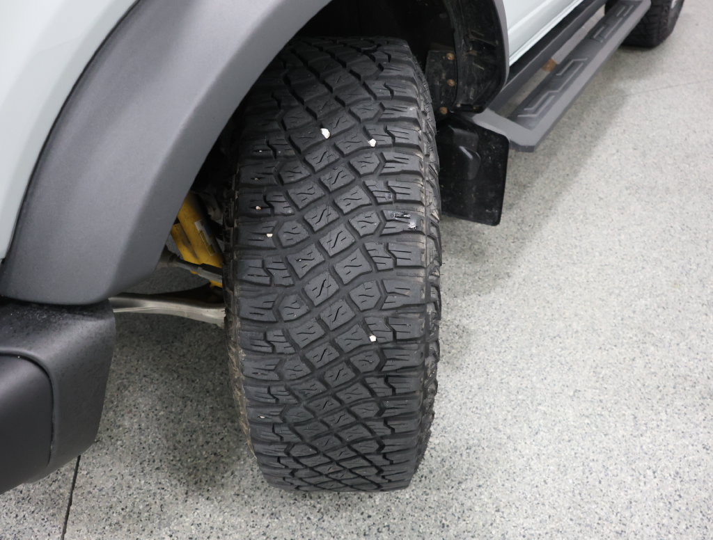 Used 2024 Ford Bronco Black Diamond w/ Sasquatch Package AWD/4WD image 4