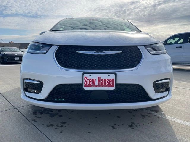 New 2026 Chrysler Pacifica Pinnacle image 9