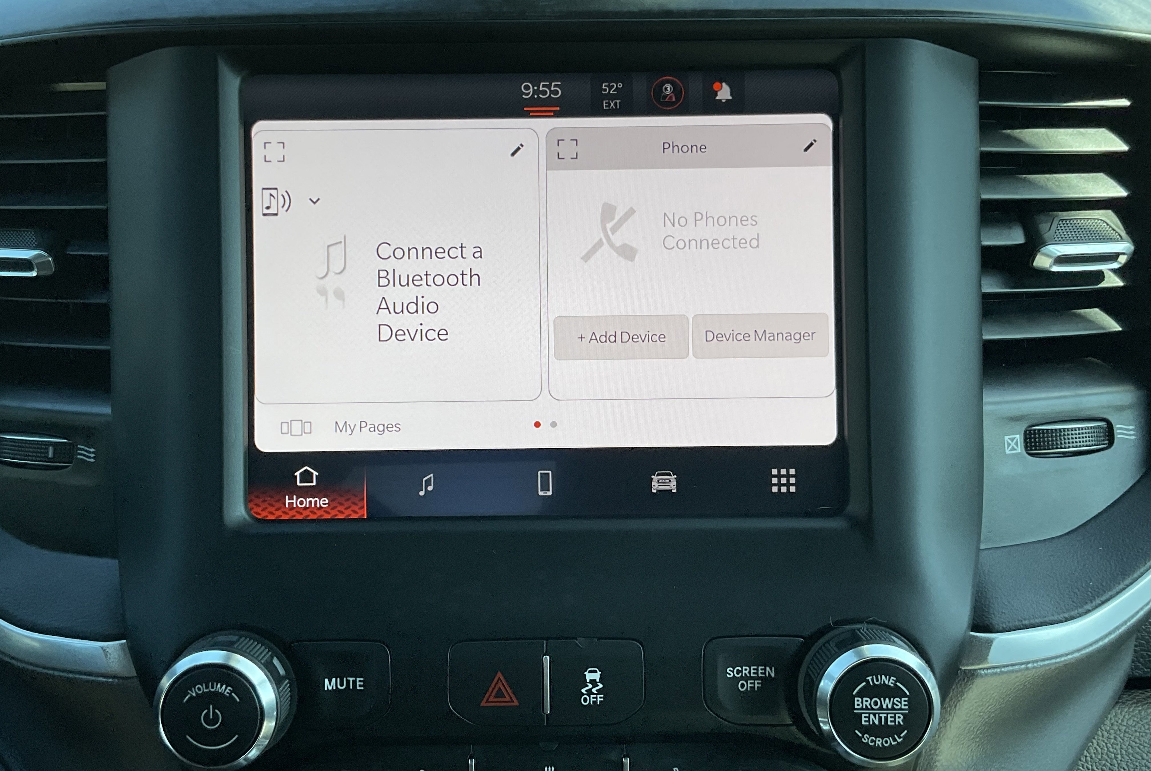 Used 2024 RAM 3500 Big Horn image 17