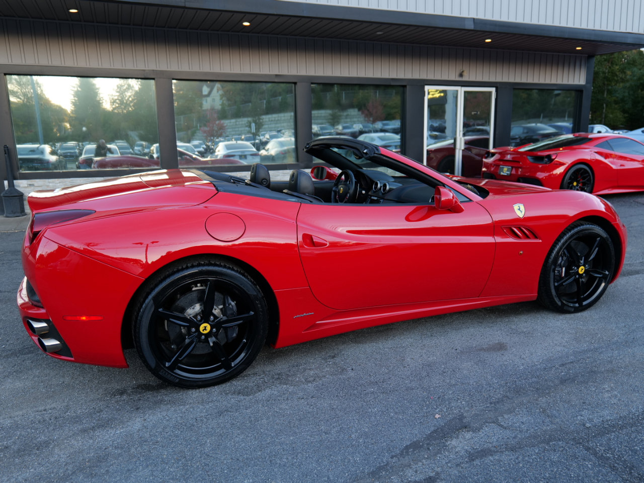 Used 2014 Ferrari California image 66