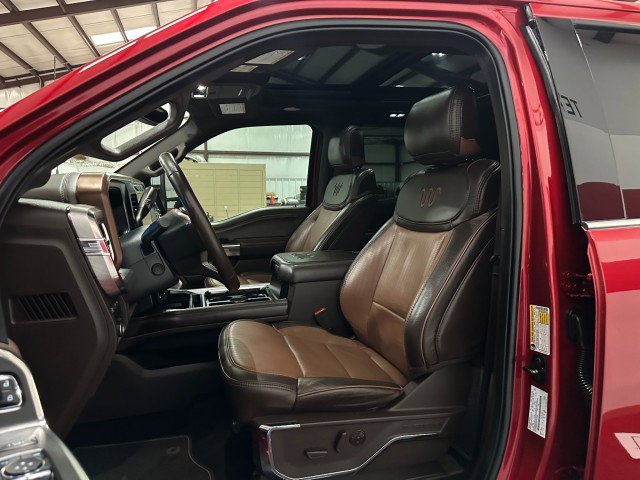Used 2024 Ford F250 King Ranch w/ Chrome Package image 35