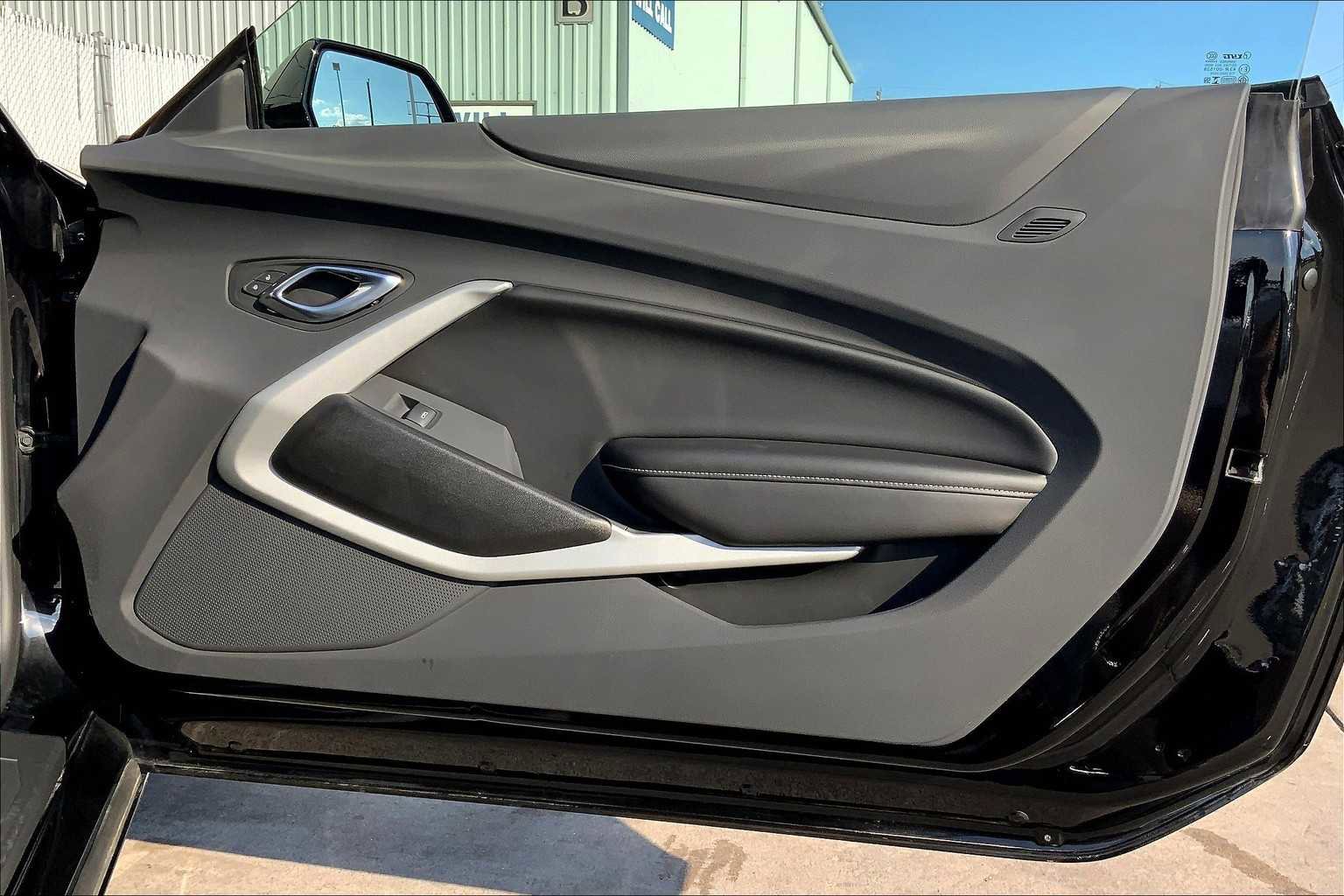 Used 2023 Chevrolet Camaro SS image 21