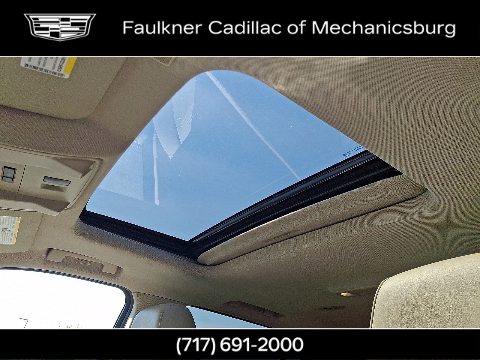 Used 2018 Cadillac Escalade Luxury AWD/4WD image 14