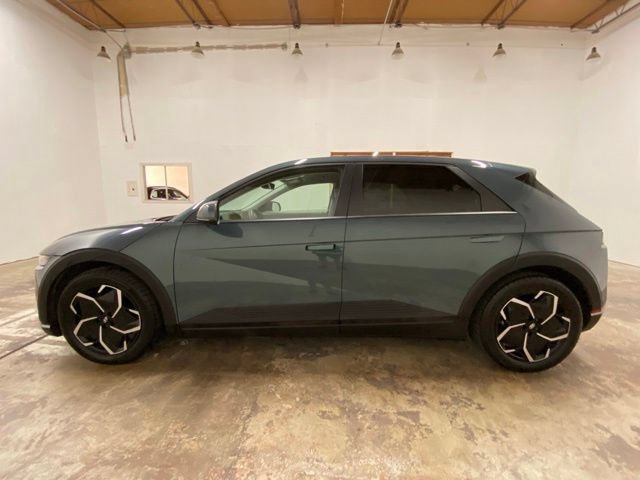 Used 2024 Hyundai Ioniq 5 SEL RWD image 2