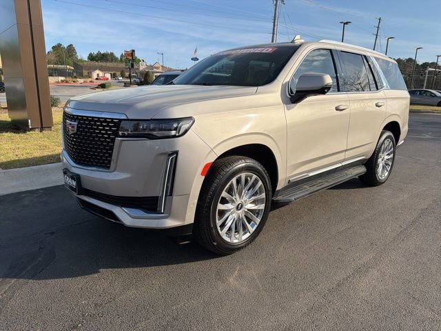 Used 2023 Cadillac Escalade Premium Luxury image 3