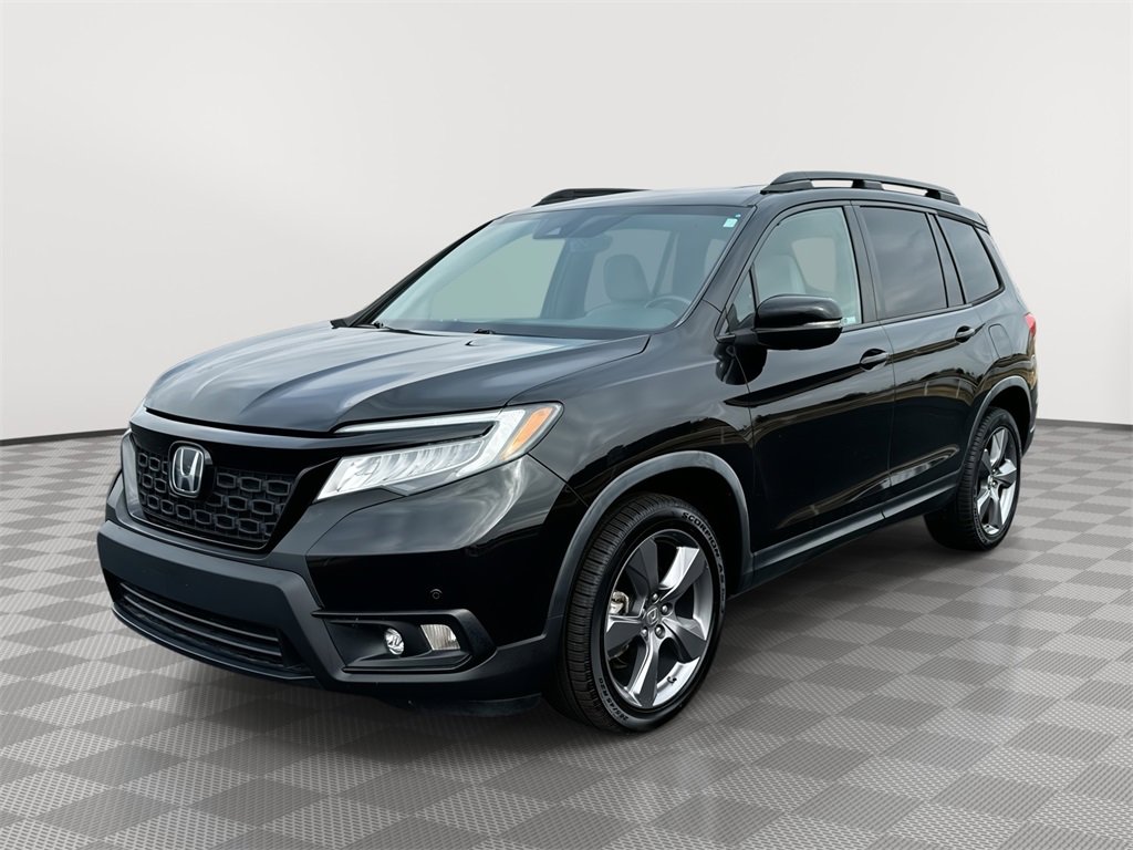 Used 2019 Honda Passport Touring image 1