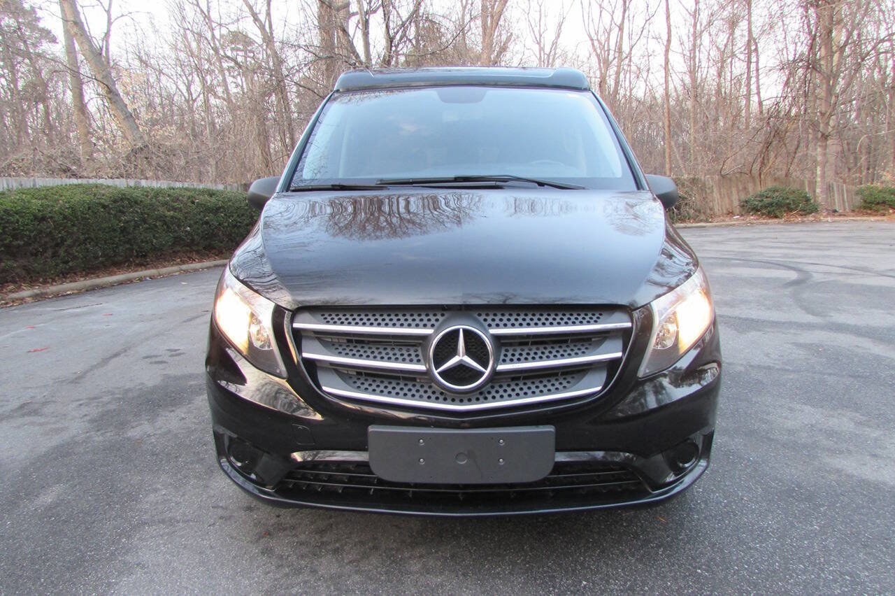 Used 2018 Mercedes-Benz Metris Passenger image 8