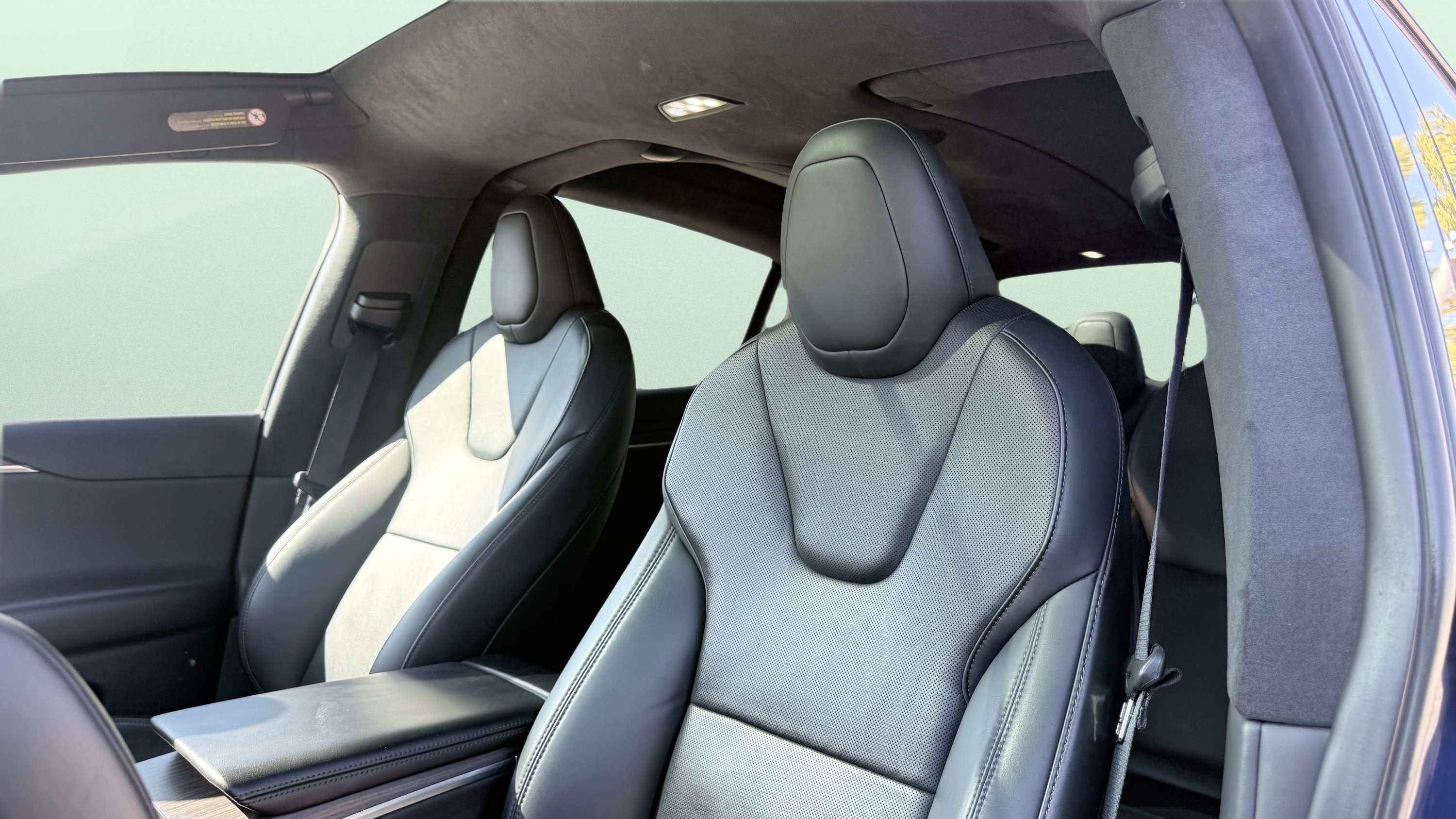 Used 2023 Tesla Model X AWD/4WD image 32