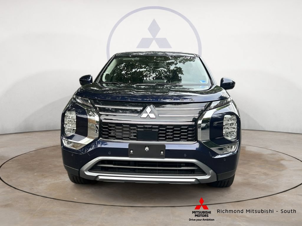 New 2026 Mitsubishi Outlander SE FWD image 8