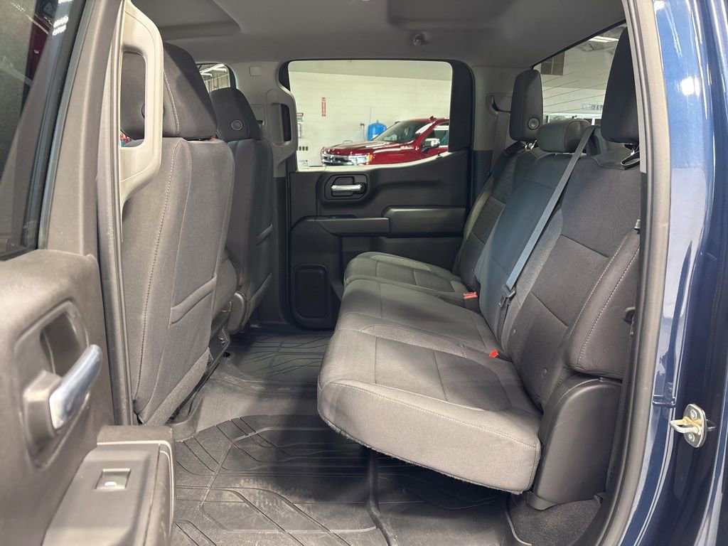 Used 2022 Chevrolet Silverado 1500 Custom AWD/4WD image 29