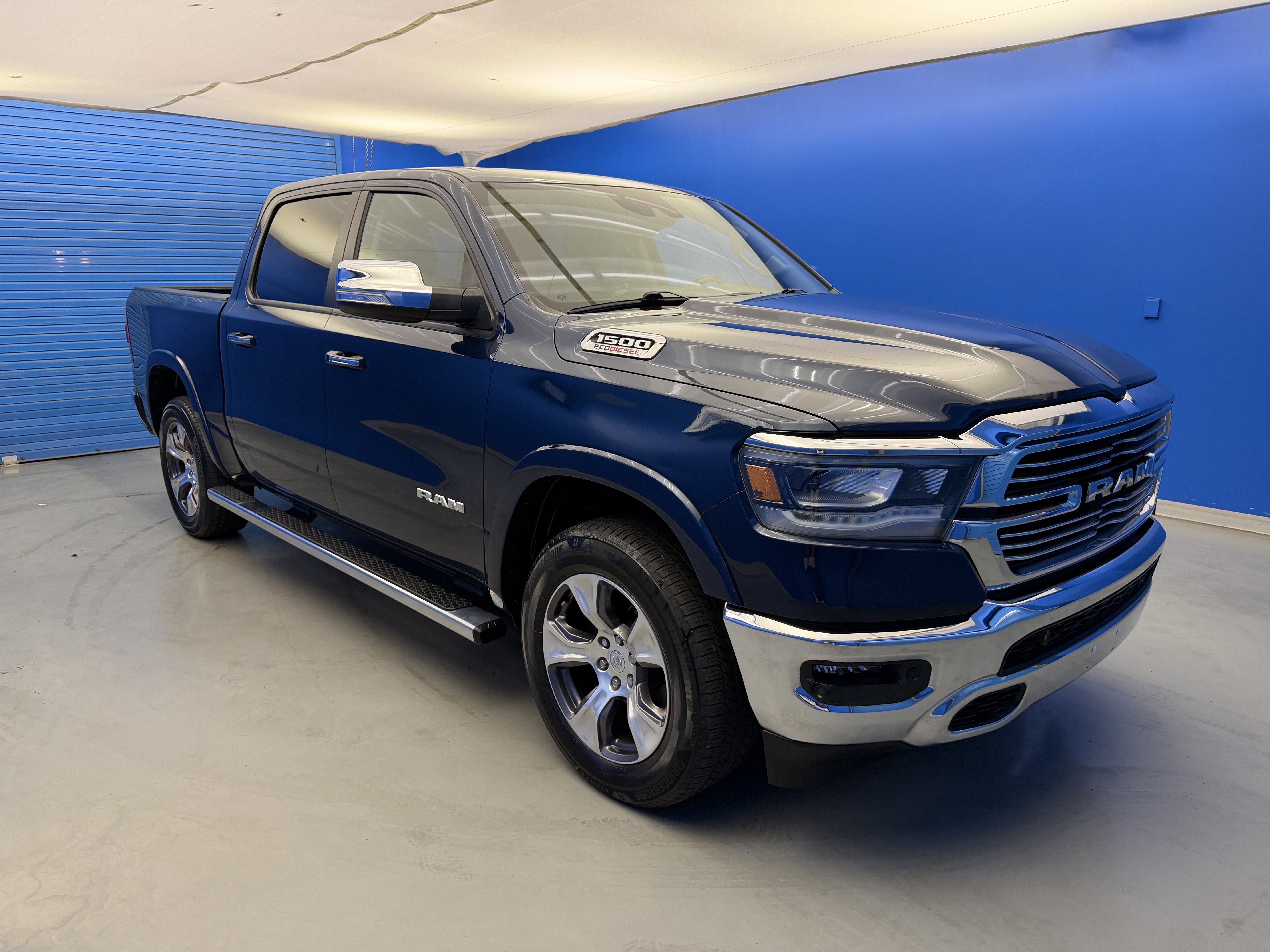 Used 2022 RAM 1500 Laramie AWD/4WD image 2