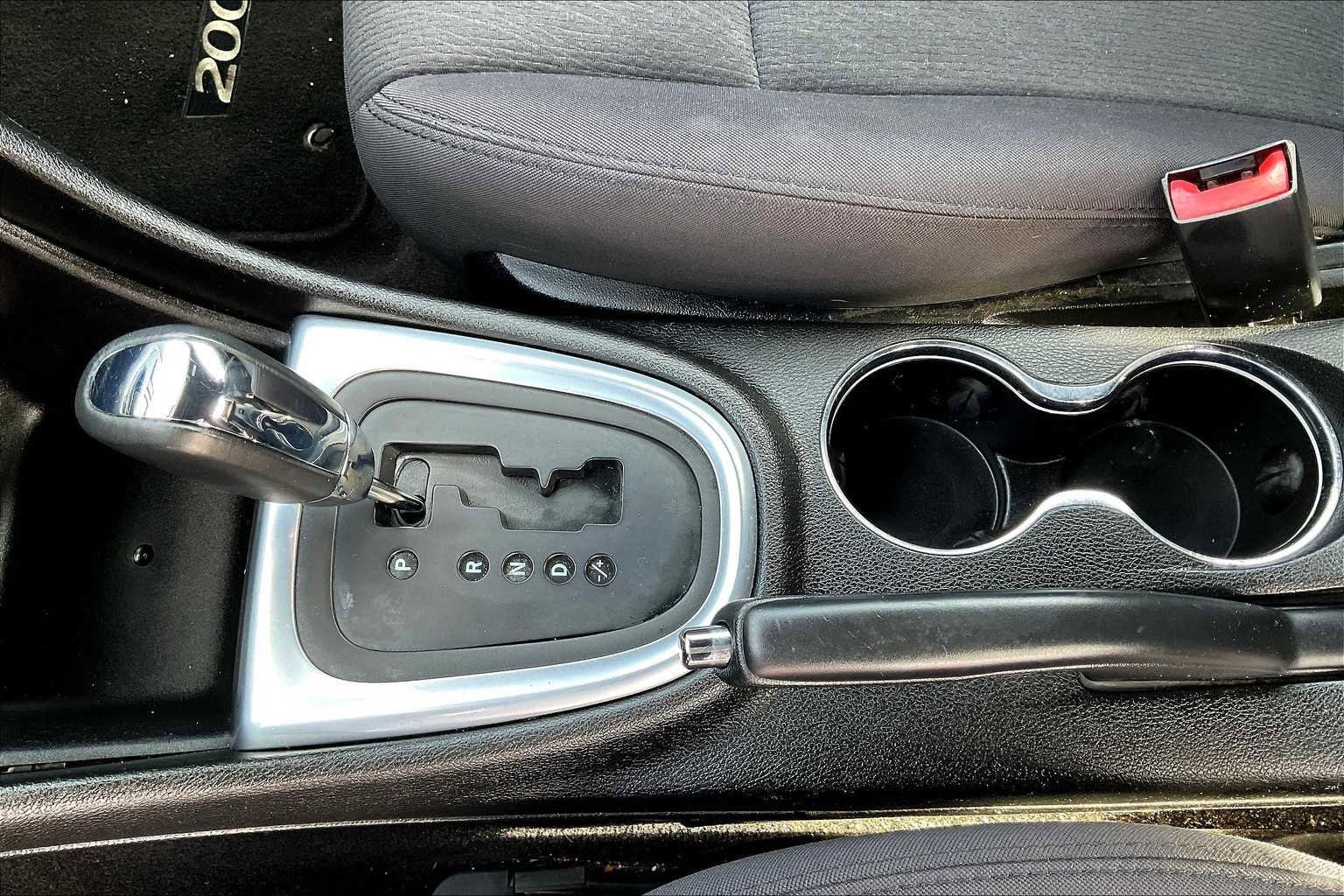 Used 2013 Chrysler 200 Touring image 20