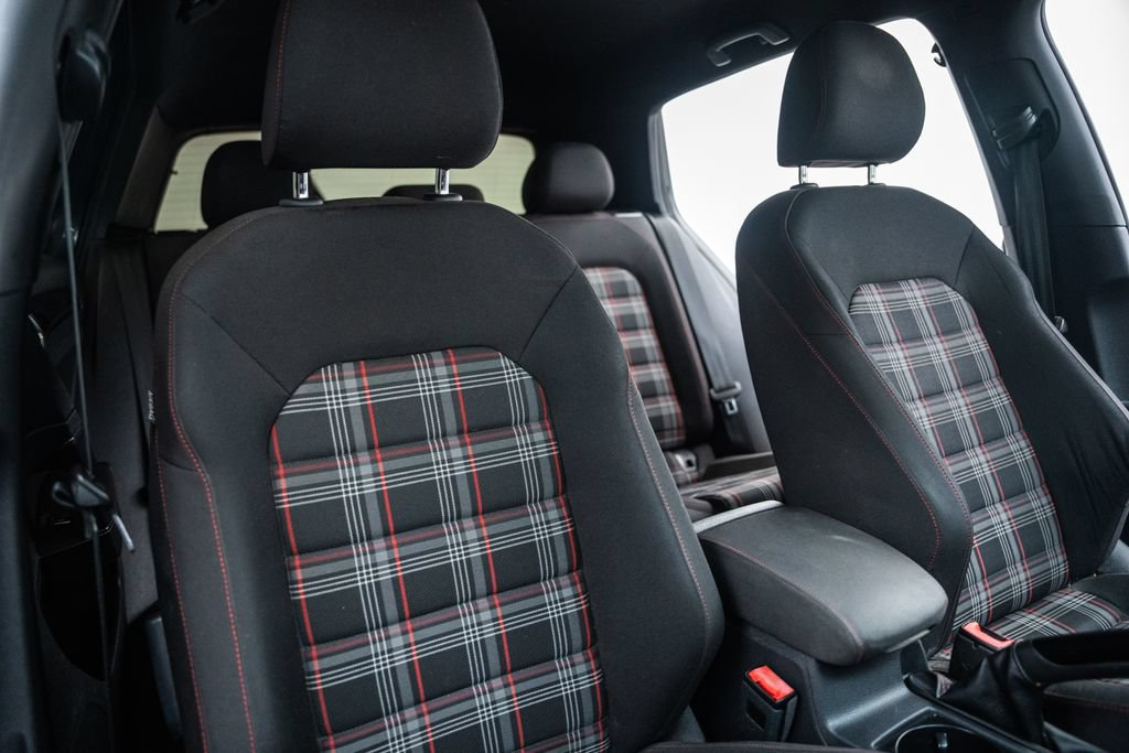 Used 2017 Volkswagen GTI S FWD image 33