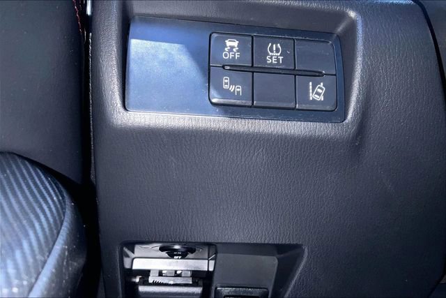 Used 2016 MAZDA MX-5 Miata Grand Touring RWD image 26