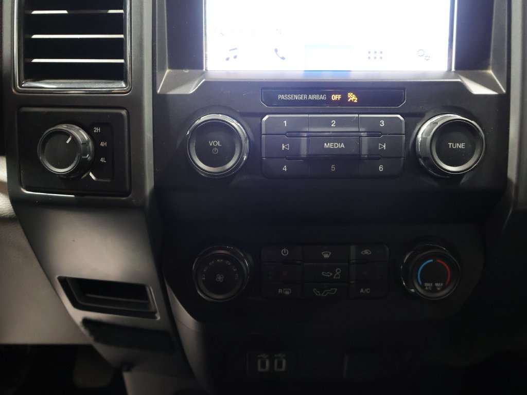 Used 2019 Ford F150 XLT w/ Equipment Group 302A Luxury AWD/4WD image 30