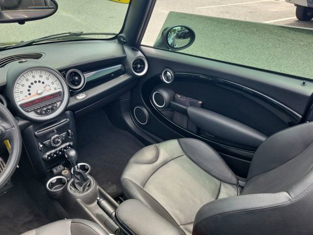 Used 2013 MINI Cooper S image 3