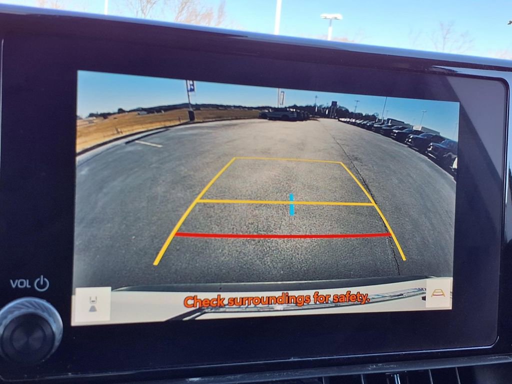 Used 2024 Toyota RAV4 XLE image 18