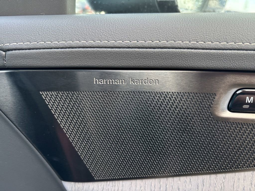 New 2026 Volvo XC90 T8 Ultra w/ Protection Package Premier image 37