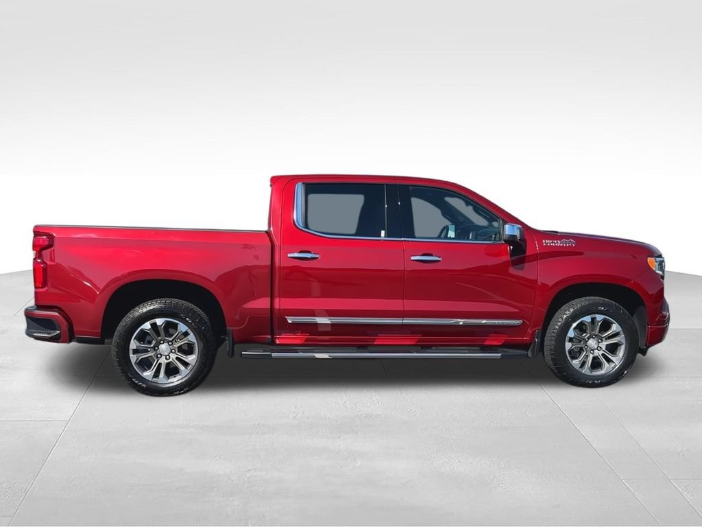 Used 2023 Chevrolet Silverado 1500 High Country AWD/4WD image 9