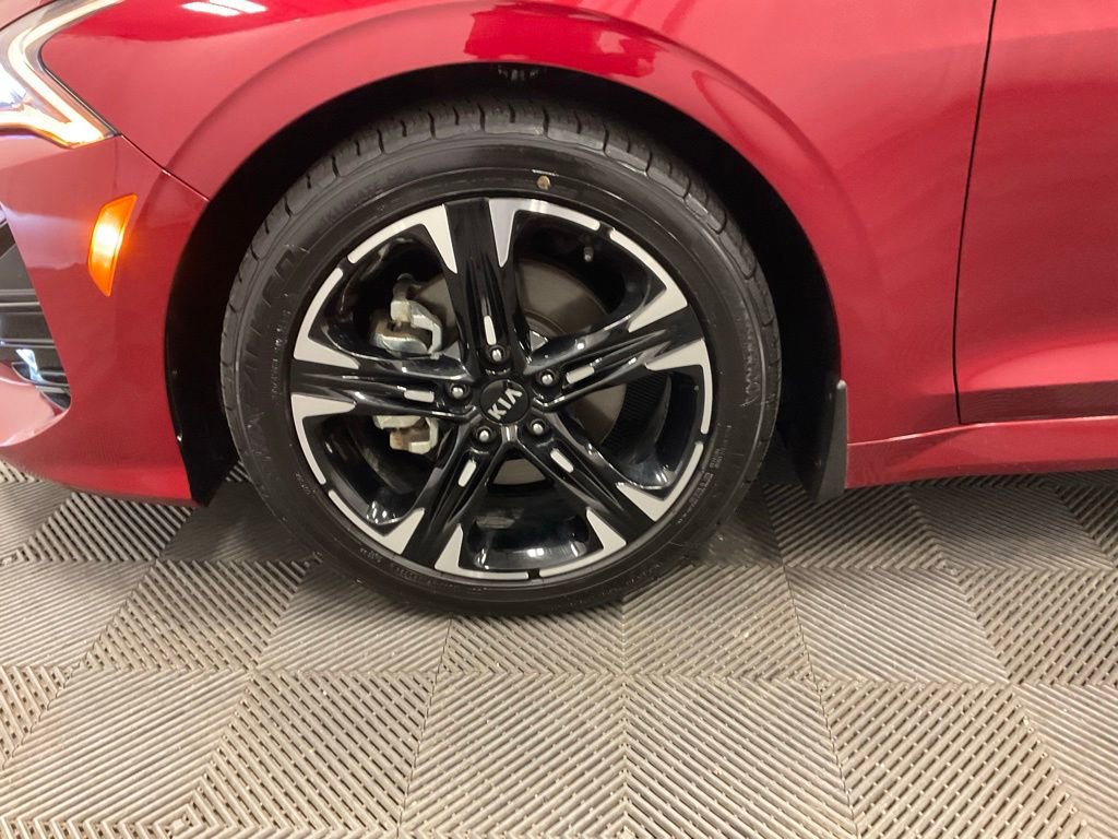 Used 2021 Kia K5 GT-Line AWD/4WD image 9