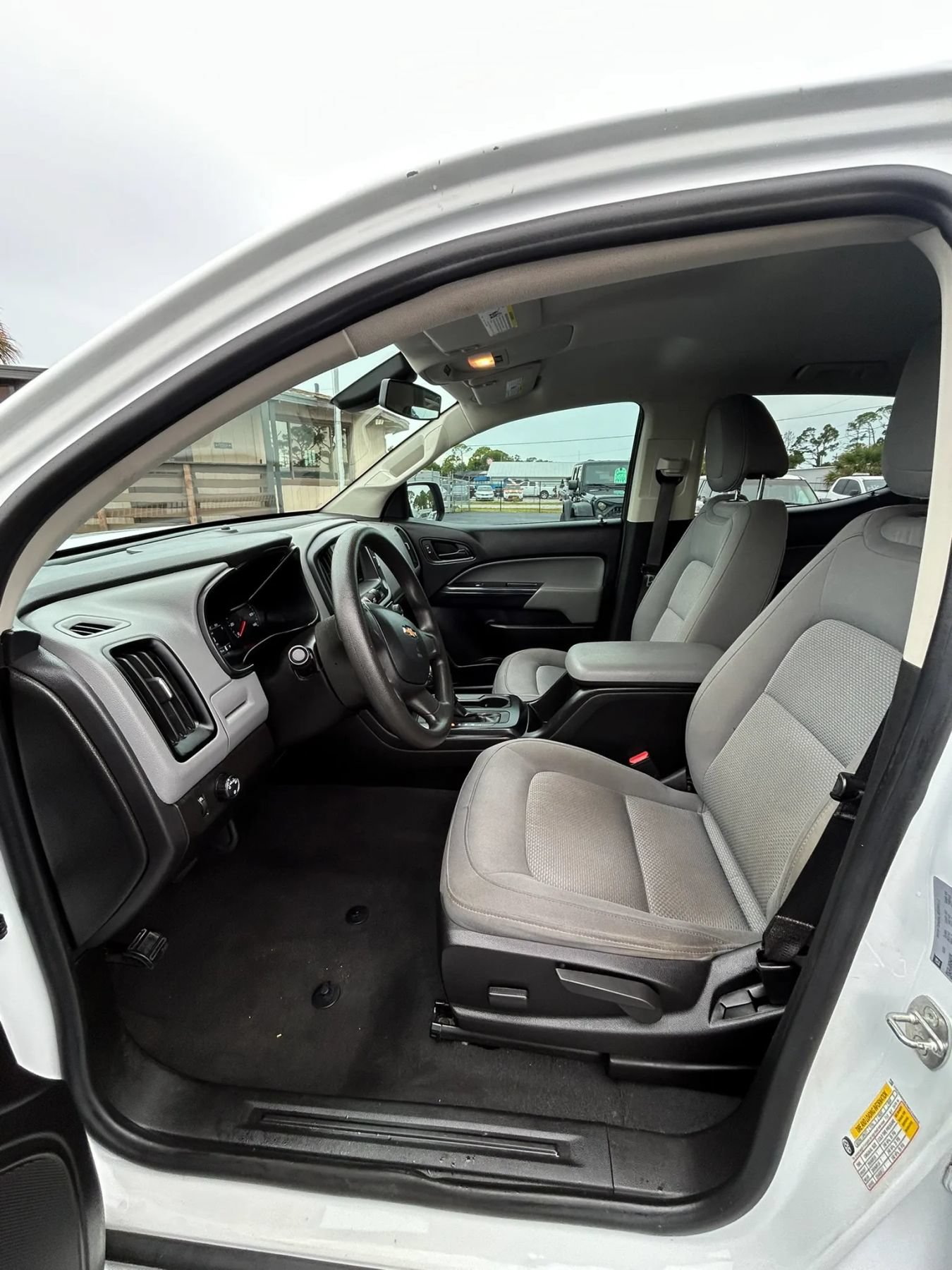 Used 2021 Chevrolet Colorado W/T w/ Custom Special Edition RWD image 24