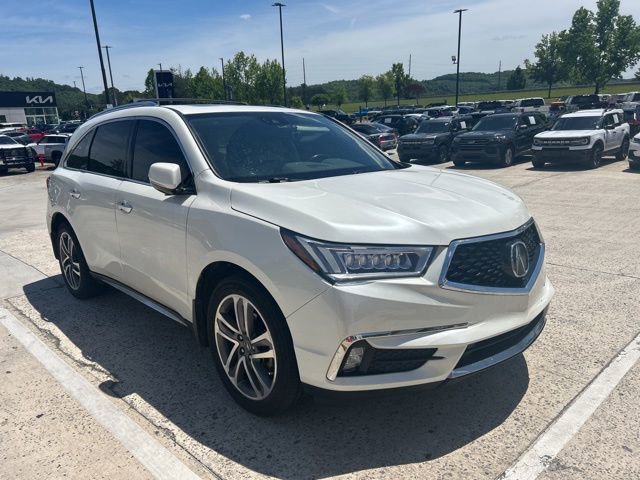Used 2017 Acura MDX SH-AWD w/ Advance Package image 2