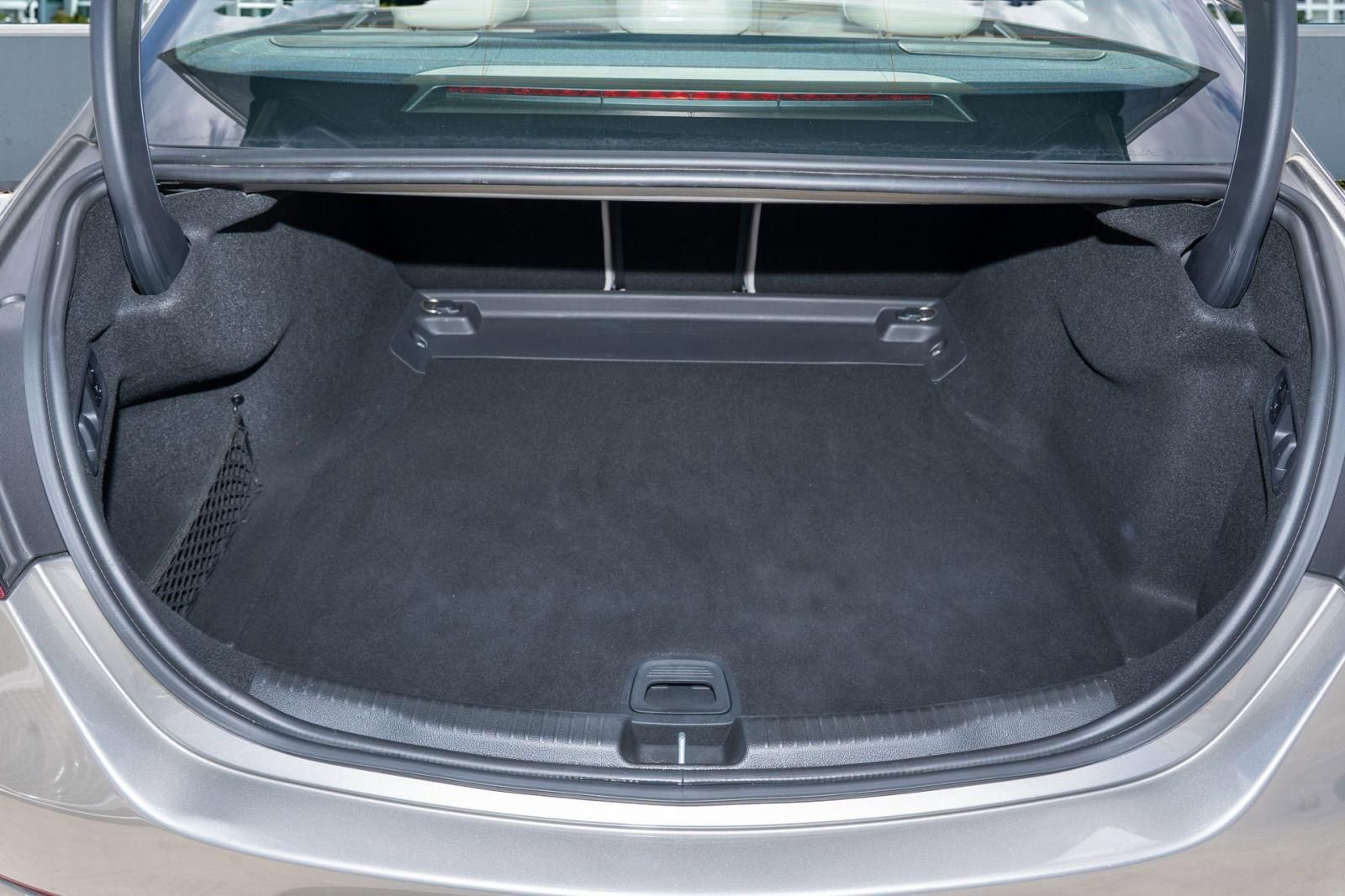 Used 2022 Mercedes-Benz C 300 4MATIC Sedan w/ Exclusive Trim Package image 9